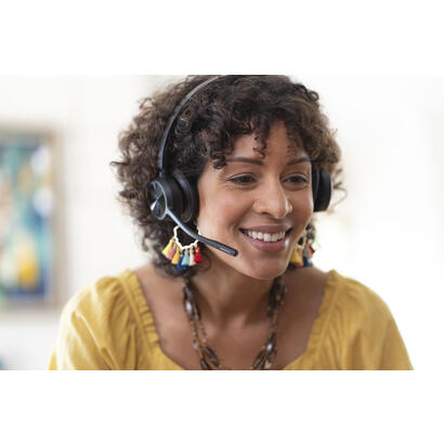 auriculares-retail-voyager-4320rmsteams