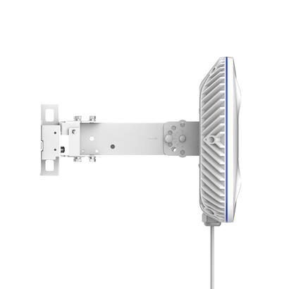 reyee-ax6000-hd-outdoor-directional-access-point-595-gbps-sfp-25gbit