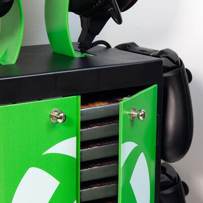 numskull-official-xbox-gaming-locker