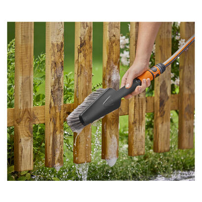 gardena-cepillo-de-mano-cleansystem-m-suave-cepillo-de-lavado-gris-18841-20