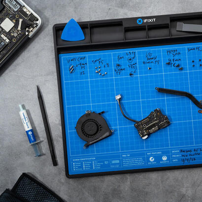 ifixit-fixmat-stackable-magnetic-mat