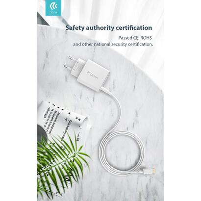 cargador-pd-serie-smart-adecuado-20w-con-cable-c-a-lightning