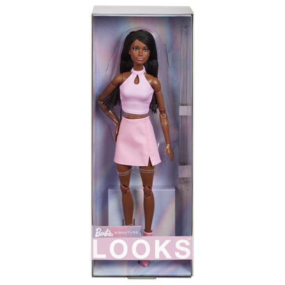 muneca-barbie-signature-de-mattel-luce-21-anos-con-cabello-negro-y-vestido-rosa-hrm13