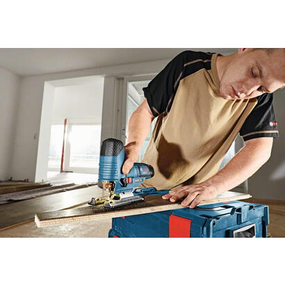 sierra-de-calar-inalambrica-bosch-professional-gst-12v-70-solo-professional-12-voltios-azulnegro-sin-bateria-ni-cargador-06015a1