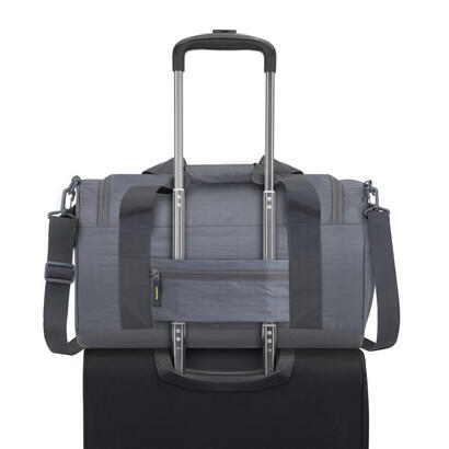 bolsa-de-deporte-riva-memalla-30l-gris-5542