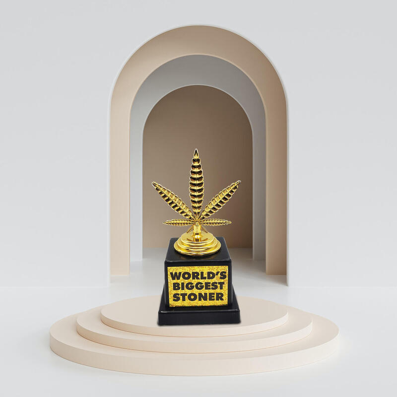 mad-monkey-2000018-figura-y-estatua-decorativas-oro