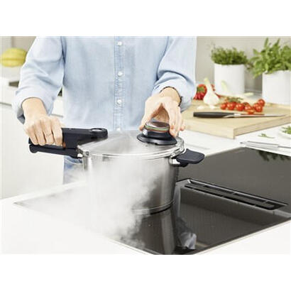 fissler-vitavit-premium-6l-pressure-cooker-22cm