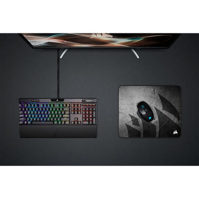 corsair-mm300-pro-premium-spill-proof-cloth-gaming-mouse-pad-medium