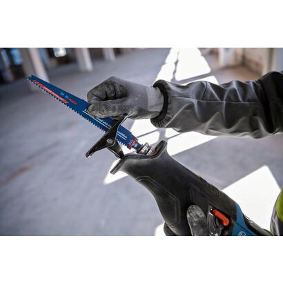 sierra-de-sable-a-bateria-bosch-professional-biturbo-gsa-18v-28-professional-solo-azulnegro-sin-bateria-ni-cargador-06016c0000