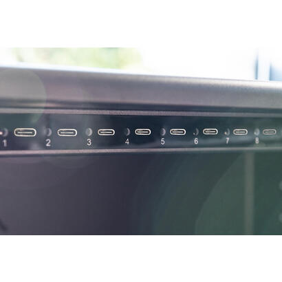 carro-de-carga-movil-digitus-16-estaciones-de-carga-para-portatilestabletas-de-hasta-14-gris-incl-usb-ventilador-dn-45007