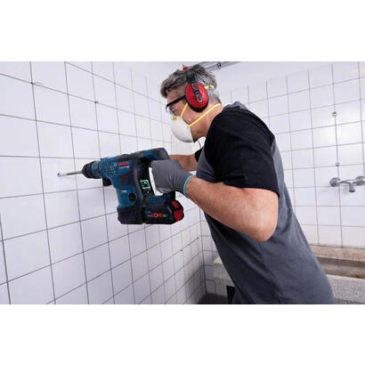 taladro-bosch-professional-percutor-a-bateria-gbh-18v-34-cf-professional-solo-azulnegro-modulo-bluetooth-sin-bateria-ni-cargador