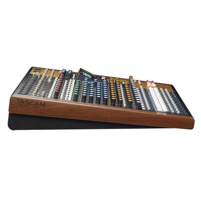 tascam-model-16-mezclador-dj-16-canales-20-30000-hz-negro-oro-madera