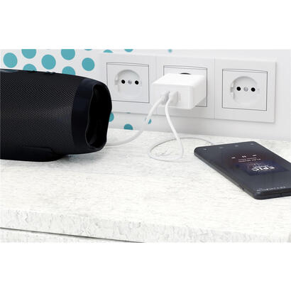 goobay-cargador-rapido-dual-usb-qc30-28w-blanco-44957