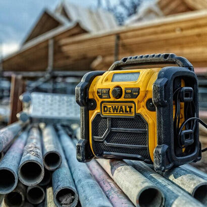radio-dewalt-dcr020-qw-portatil-digital-negro-amarillo