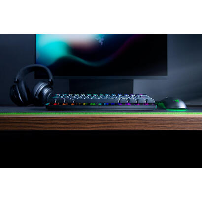 razer-huntsman-mini-teclado-de-juegos-negro-de-layout-razer-lineal-optical-rojo-rz03-03391900-r3g1