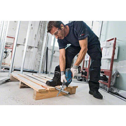 sierra-alternativa-inalambrica-bosch-gsa-18v-li-c-professional-18-voltios-azulnegro-2x-bateria-li-ion-50ah-en-l-boxx
