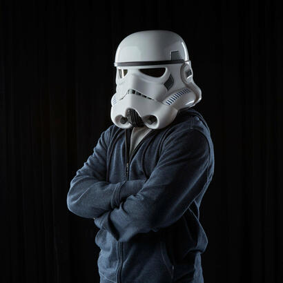 replica-casco-hasbro-star-wars-the-black-series-imperial-stormtrooper