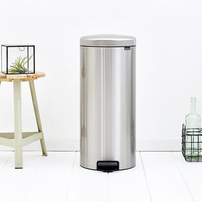 brabantia-pedal-bin-newicon-300-l-steel-matt
