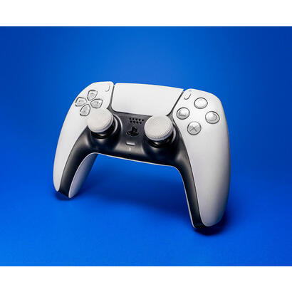 meelseries-sports-clutch-whtblk-ps5
