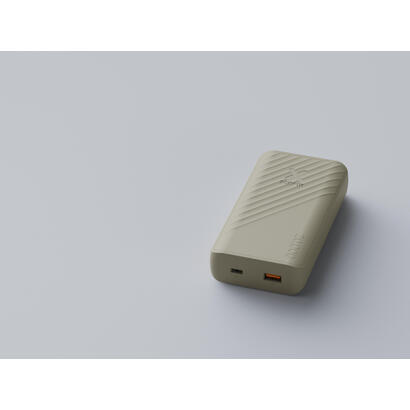 powerbank-20000mah-xtorm-go2-xg2202-15w-beige