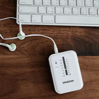 sangean-sr-32-blanco-radio-de-bolsillo-fmam-altavoz-integrado-jack-y-correa