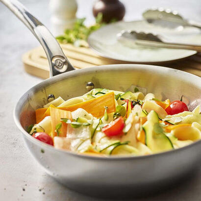 de-buyer-affinity-saute-pan-stainless-steel-curved-24-cm