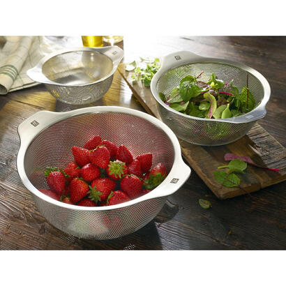 zwilling-table-colander-16-cm