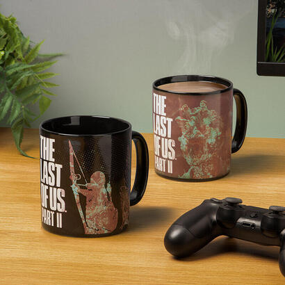 taza-termica-xl-paladone-the-last-of-us-550-ml