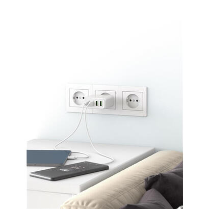 goobay-64818-cargador-blanco