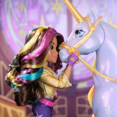 muneca-spin-master-unicorn-academy-disfrazada-sophia-6066837