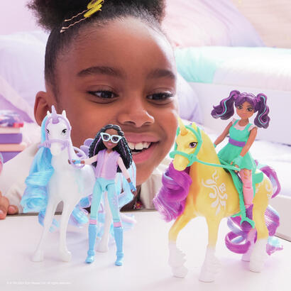 figura-spin-master-unicorn-academy-set-glaciar-layla-y-unicornio-6066849