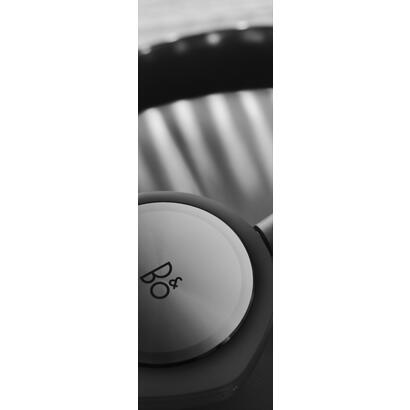bang-olufsen-beoplay-portal-negro-anthracite