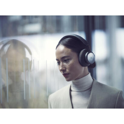 bang-olufsen-beoplay-portal-negro-anthracite