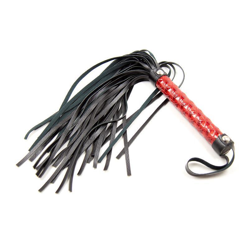 flogger-patron-de-diamante-y-mango-de-metal-39-cm-rojo