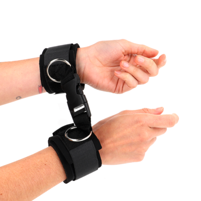 kink-munequeras-neopreno-con-cierre-de-gancho-negro-ajustable-22-34-cm