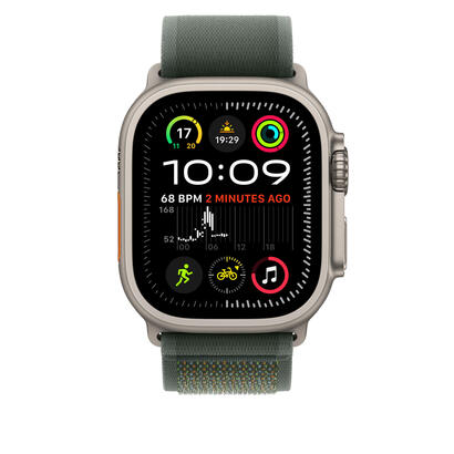 apple-49mm-green-trail-loop-ml-natural-titanium-finish