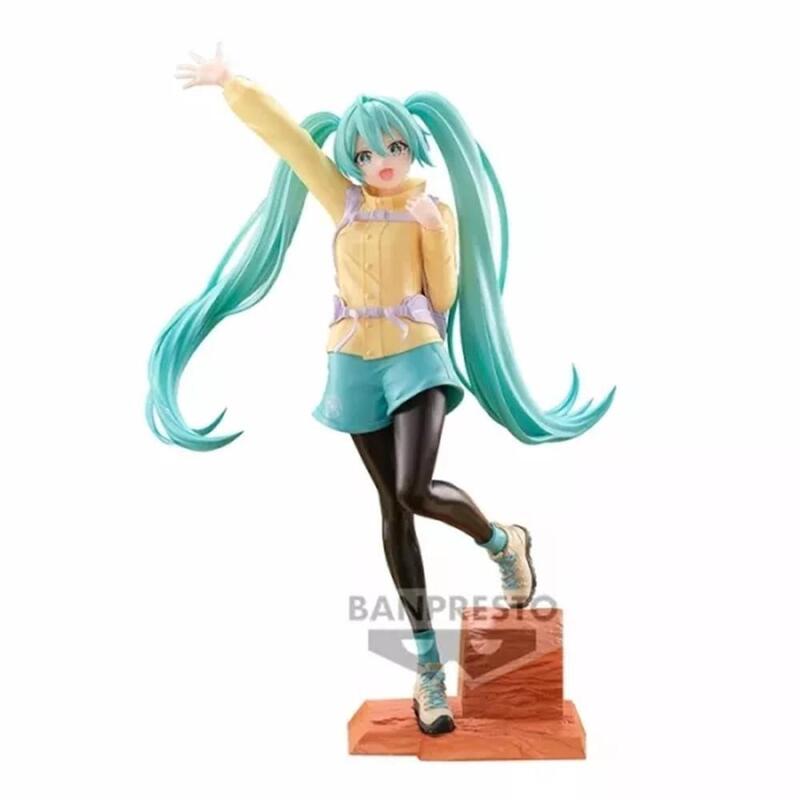 figura-banpresto-hatsune-miku-holiday-memories-mountain-climbing