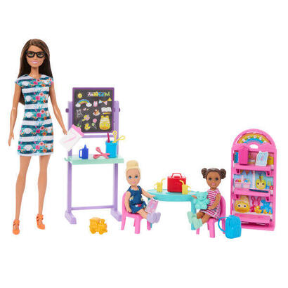 muneca-escuela-infantil-barbie