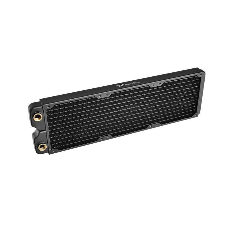 thermaltake-pacific-c36-0-cl-w228-cu00bl-a