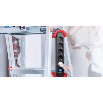 bachmann-regleta-hook-indoor-5-tomas-ip20-50m-rojo-con-interruptor