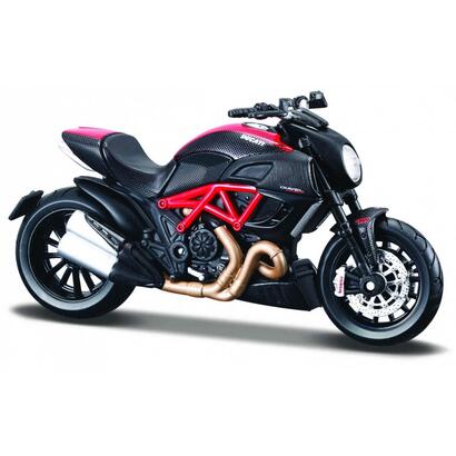 maisto-ducati-diavel-carbon-124