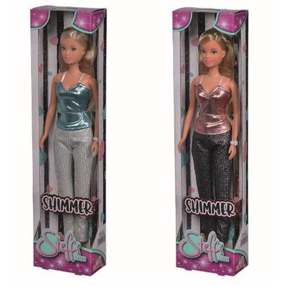 steffi-in-a-shiny-costum-e