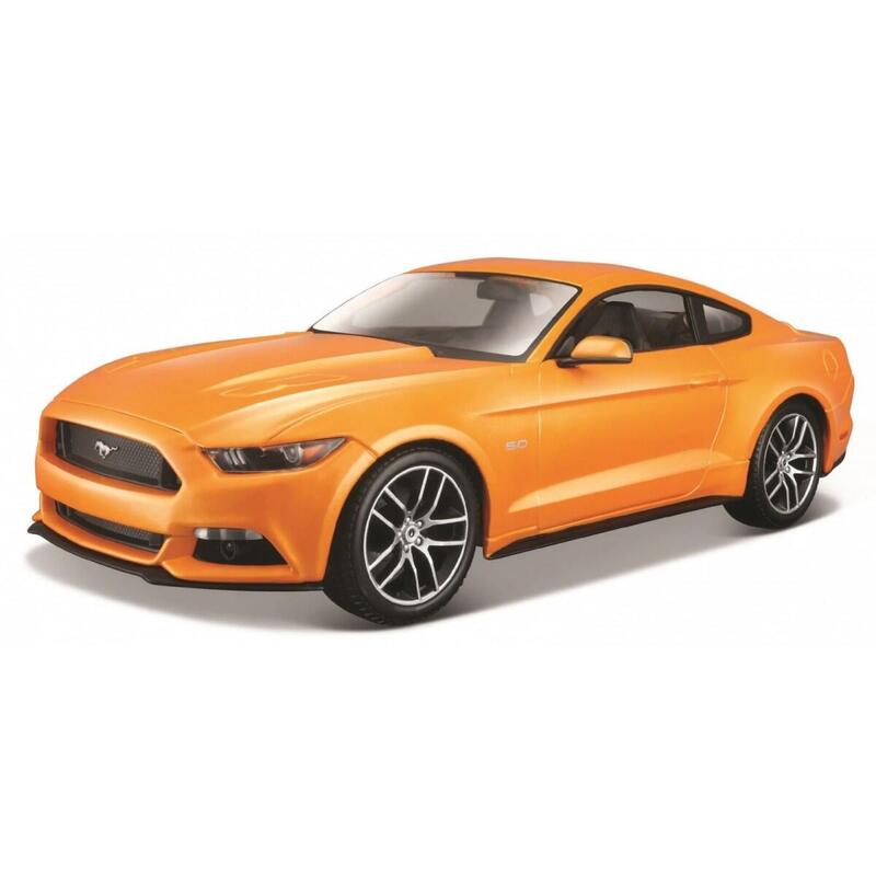 model-kompozytowy-ford-mustang-gt-2015-pomaranczowy-124