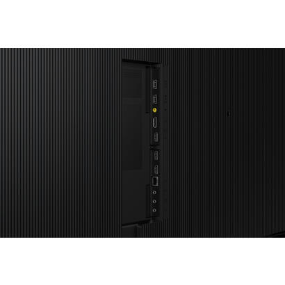 samsung-ds-qm98c-2477cm-24-7-975-3840x2160-dp-3xhdmi-2xusb-20