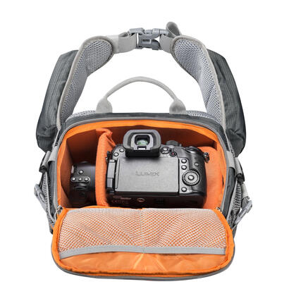 mantona-elementspro-20-outdoor-camera-bag-orange