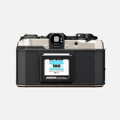 pentax-17-camara-negroplata-tpen17c