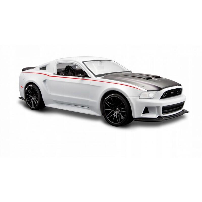 model-kompozytowy-ford-mustang-street-racer-124-bialy