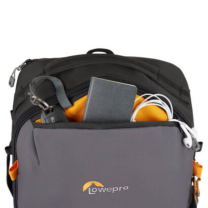 lowepro-trekker-lt-bp-250-gris