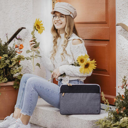 etui-do-laptopa-florenz-133-czarne