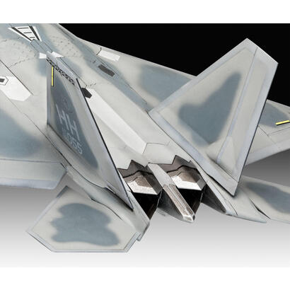 revell-lockheed-martin-f-22a-raptor
